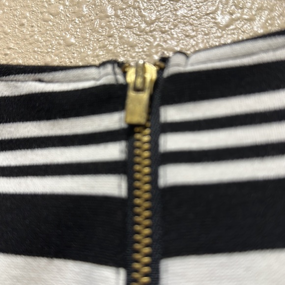 EXPRESS_SIZE2_DRESS - Picture 4 of 4